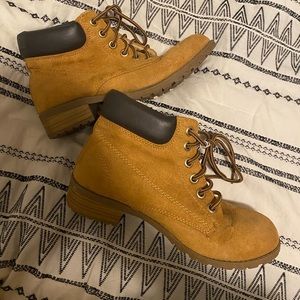 Copycat timberland boots